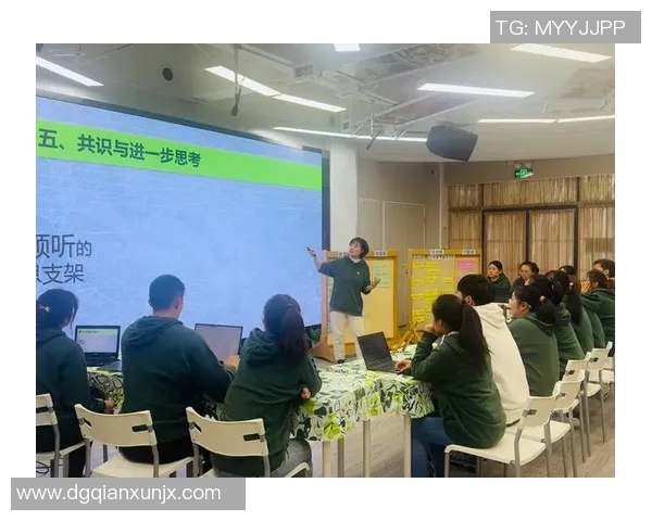 徐昕的成长之路：从学术新星到社会影响力的引领者